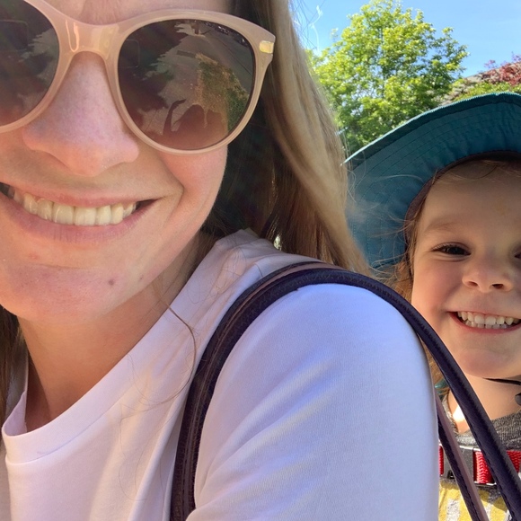 Meet your Posher, Posh - Picture 1 of 1